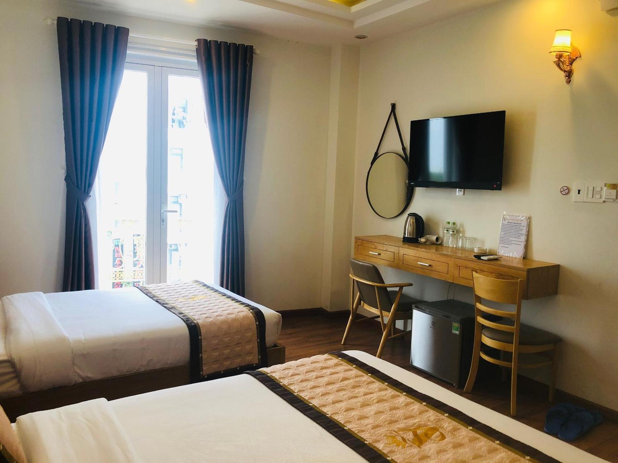 Khach San Sao Viet Hotel Куи Нхон Екстериор снимка