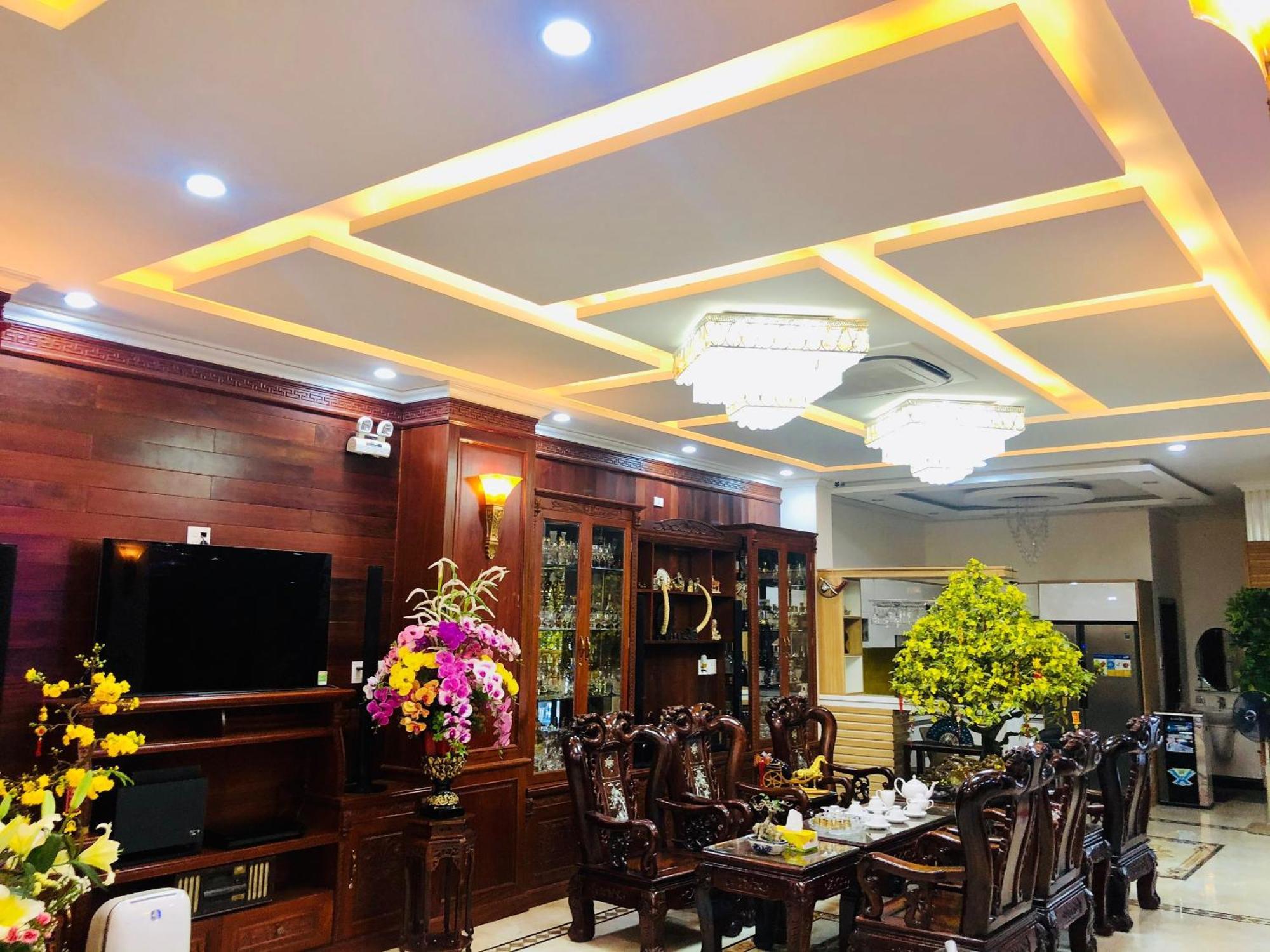 Khach San Sao Viet Hotel Куи Нхон Екстериор снимка